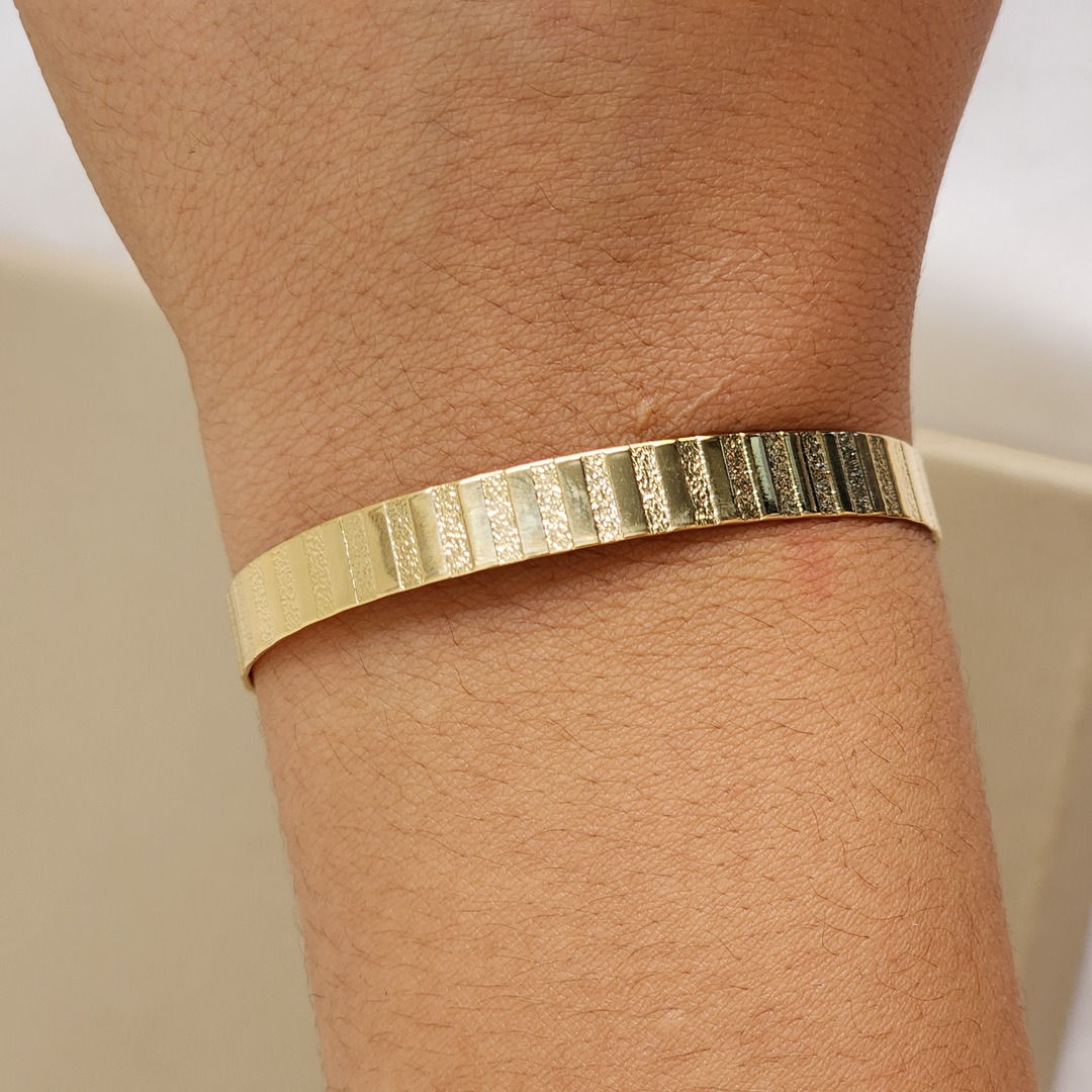 Pulseira Bracelete Maxi Lisa