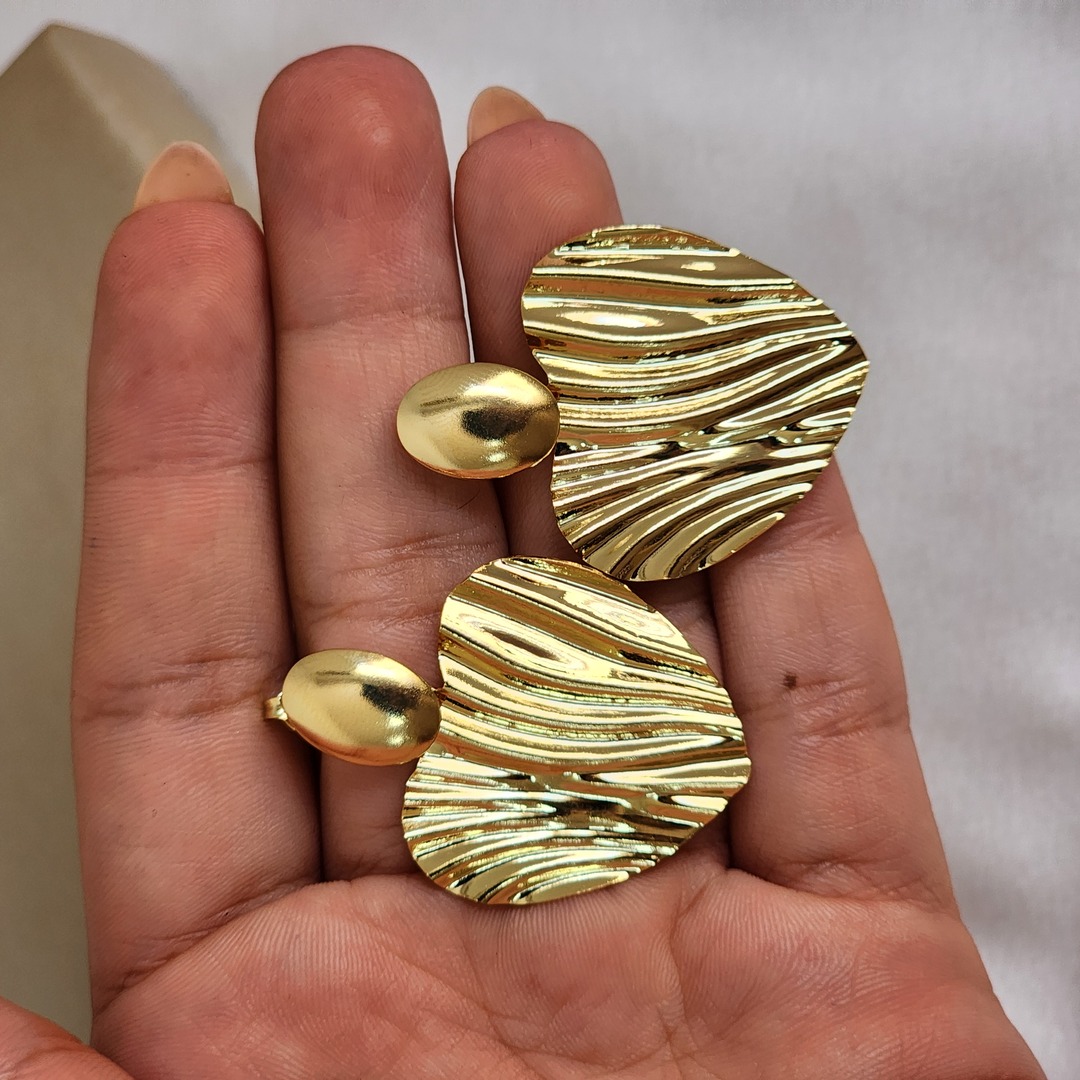 Brinco Maxi Coração Liso