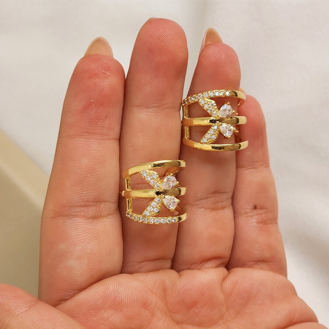 Brinco Borboleta Zircônia