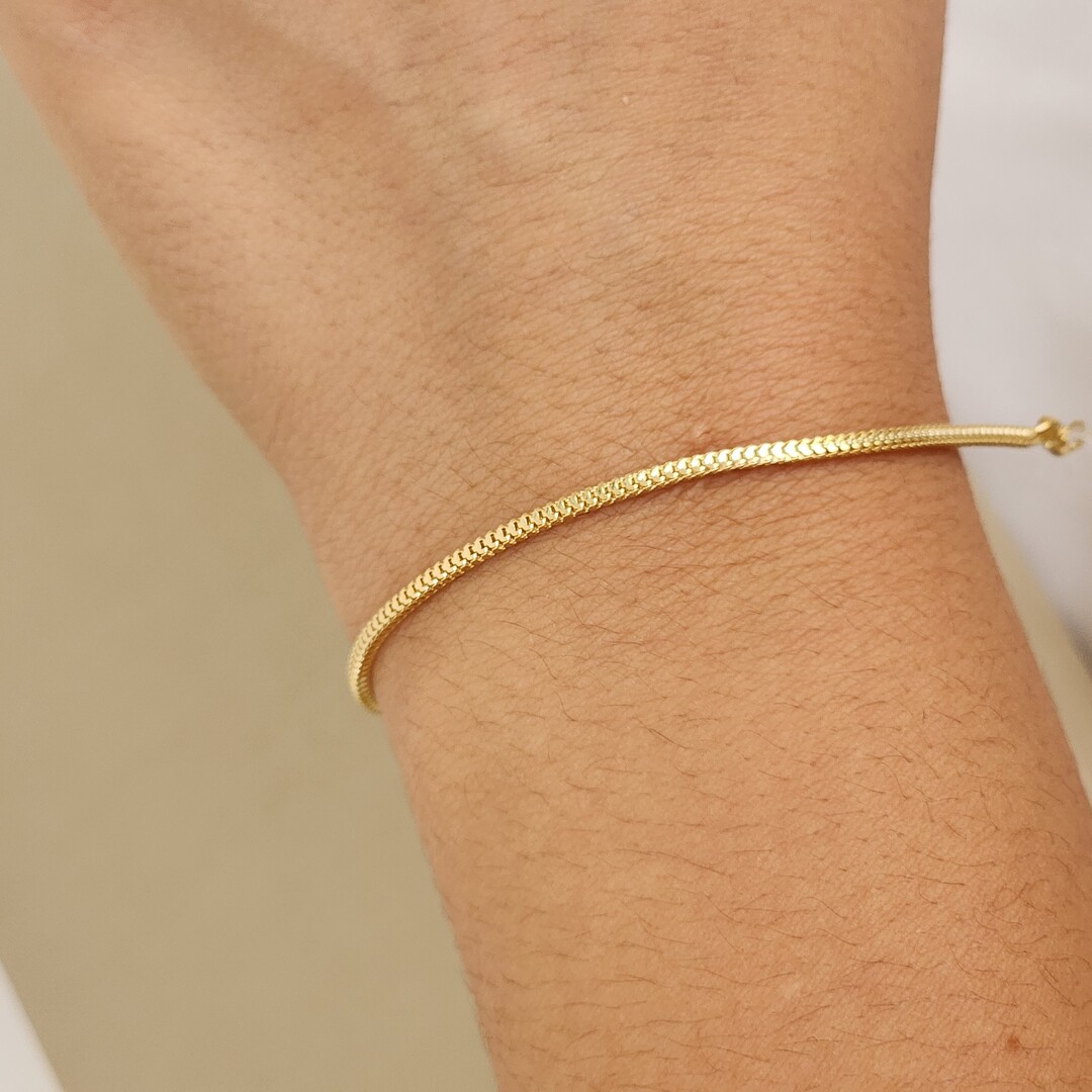 Pulseira Delicada Lisa