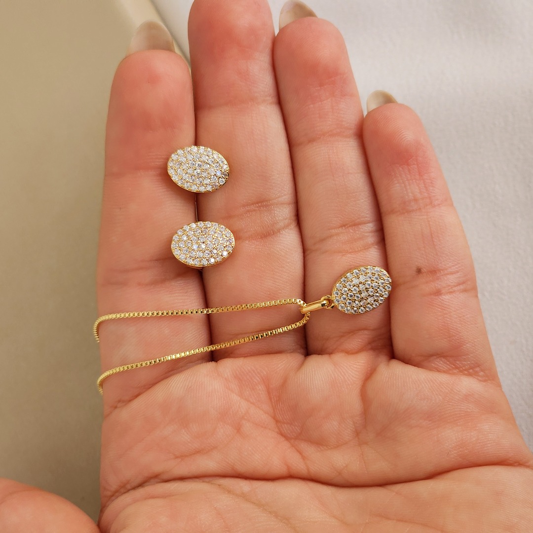 Conjunto Oval Zircônia