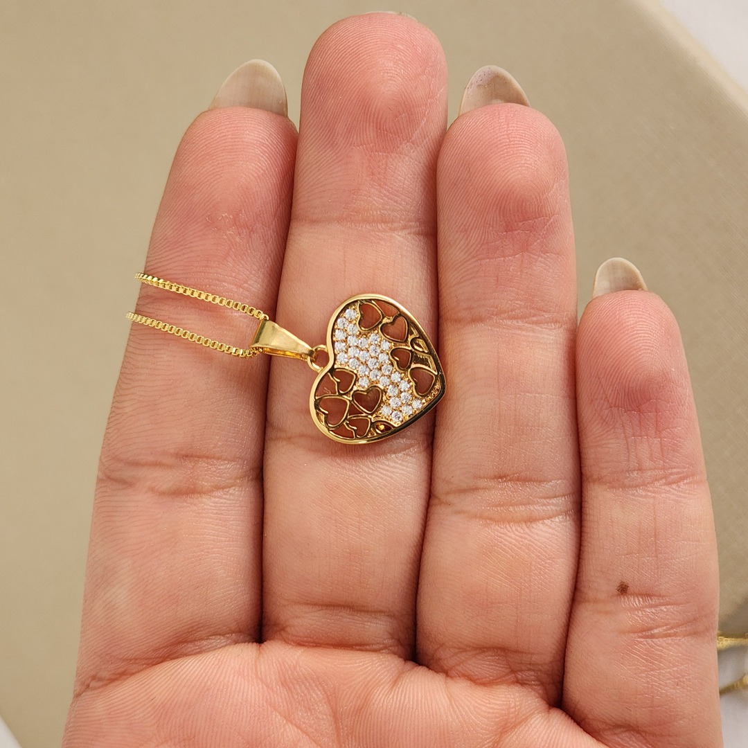 Colar Delicado Coração Zircônia