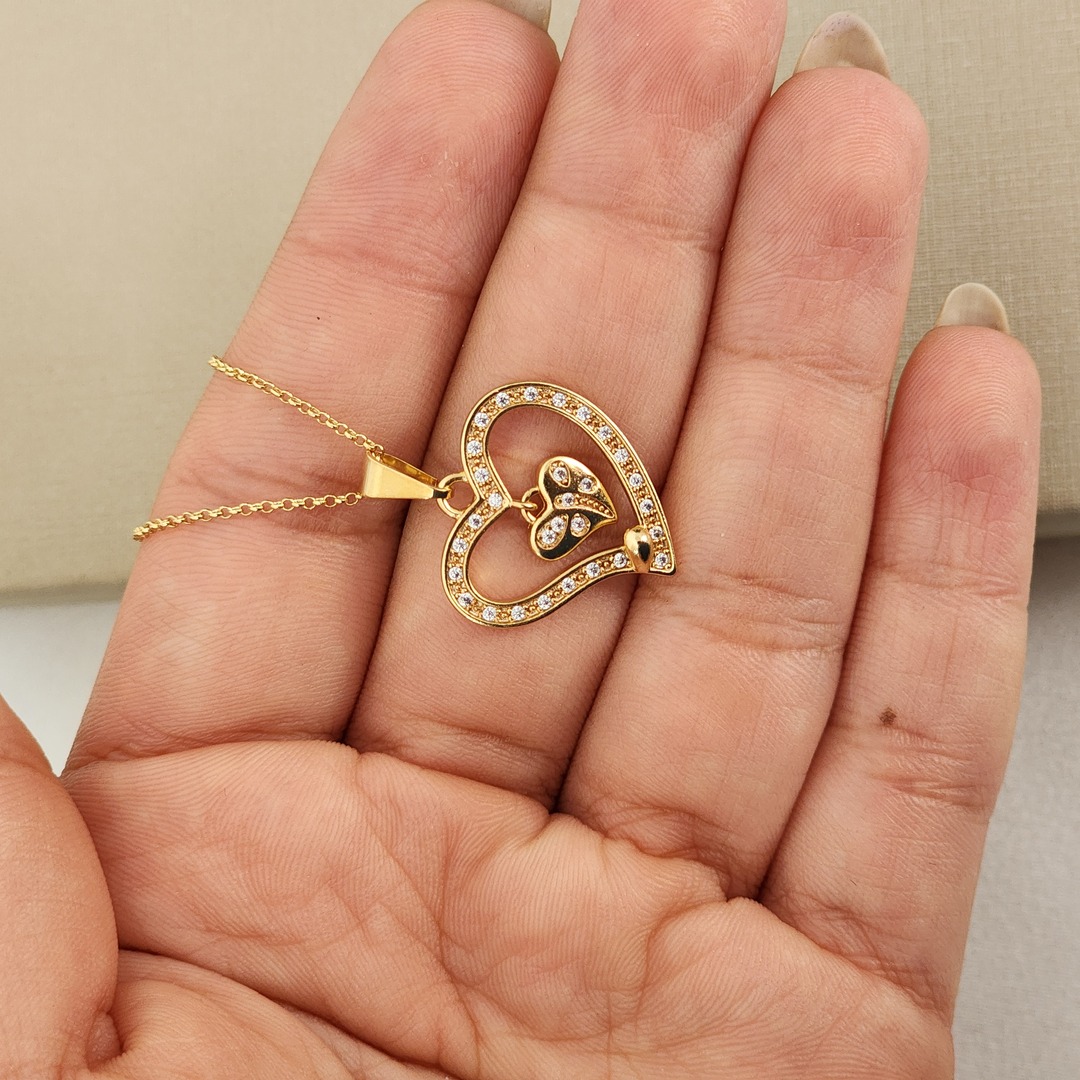 Colar Coração Vazado Zircônia