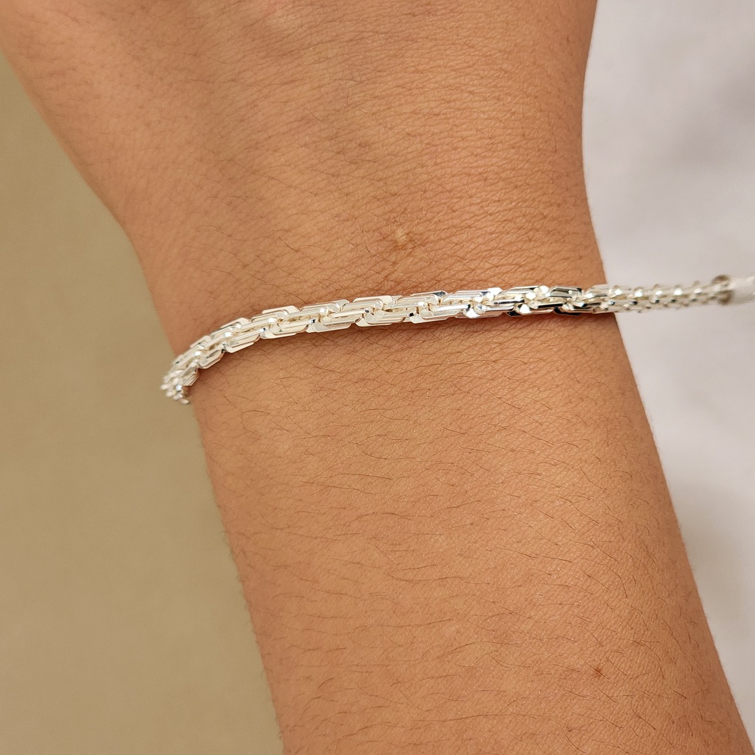 Pulseira Delicada Lisa