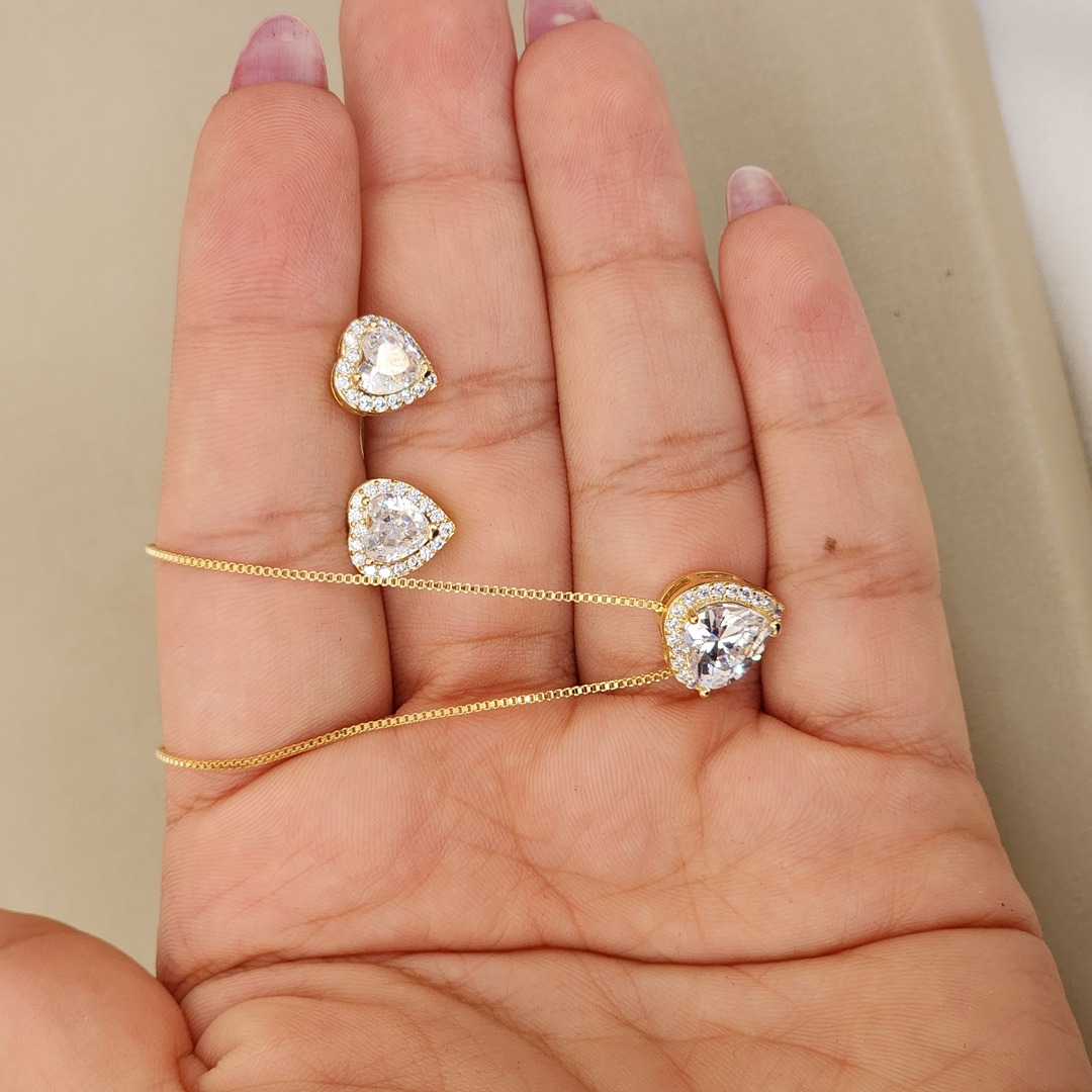 Conjunto Delicado Coração Zircônia