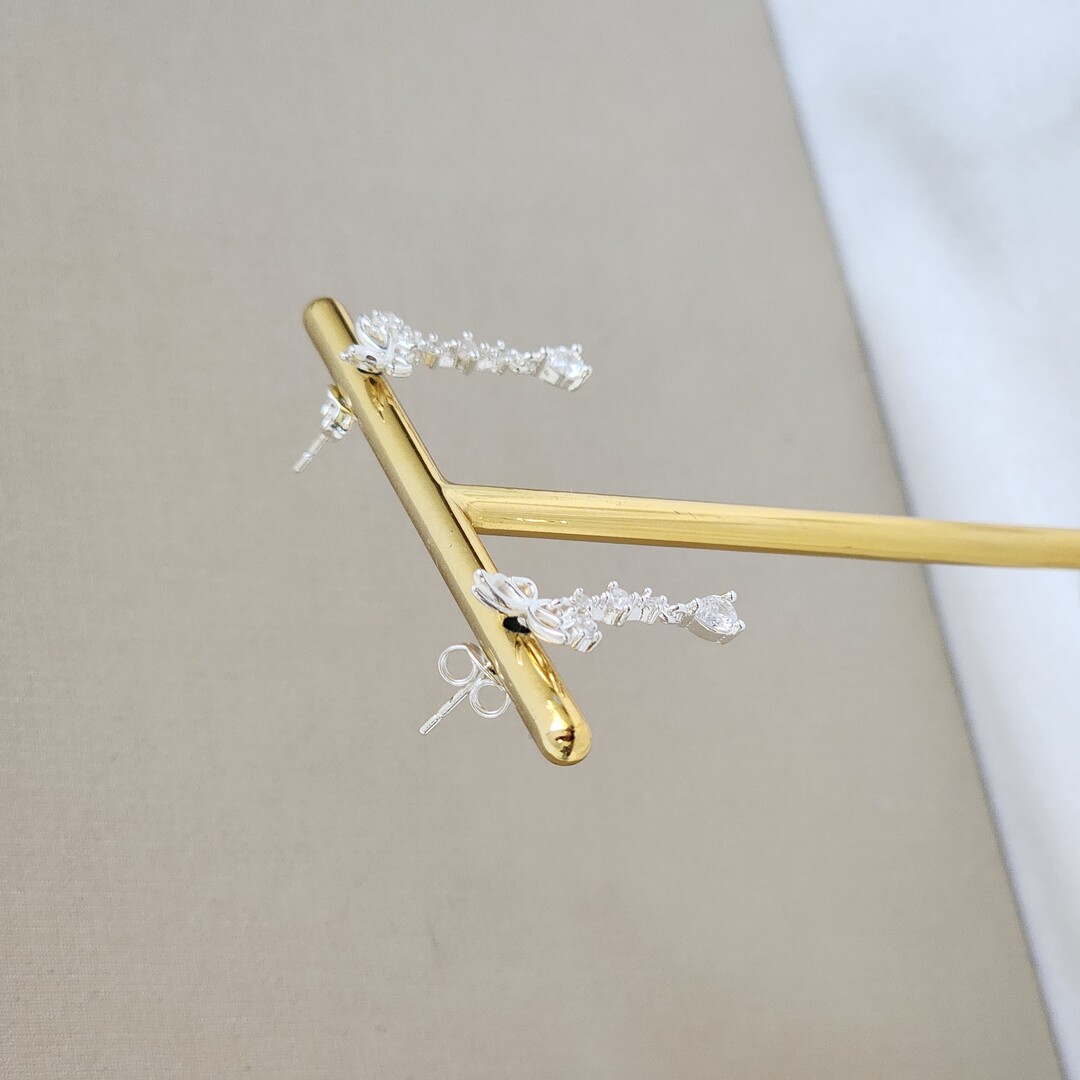 Brinco Borboleta Zircônia