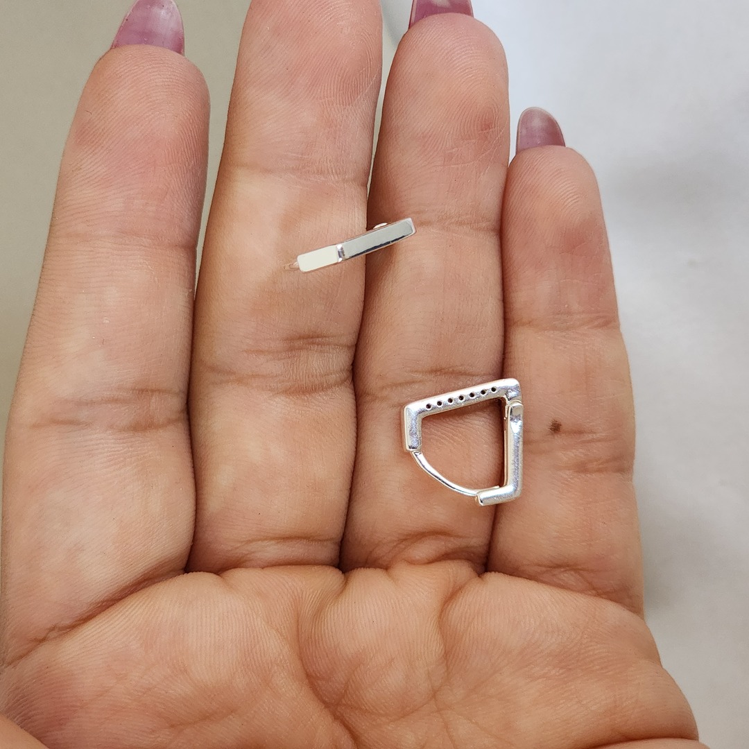 Brinco Delicado Geometrico