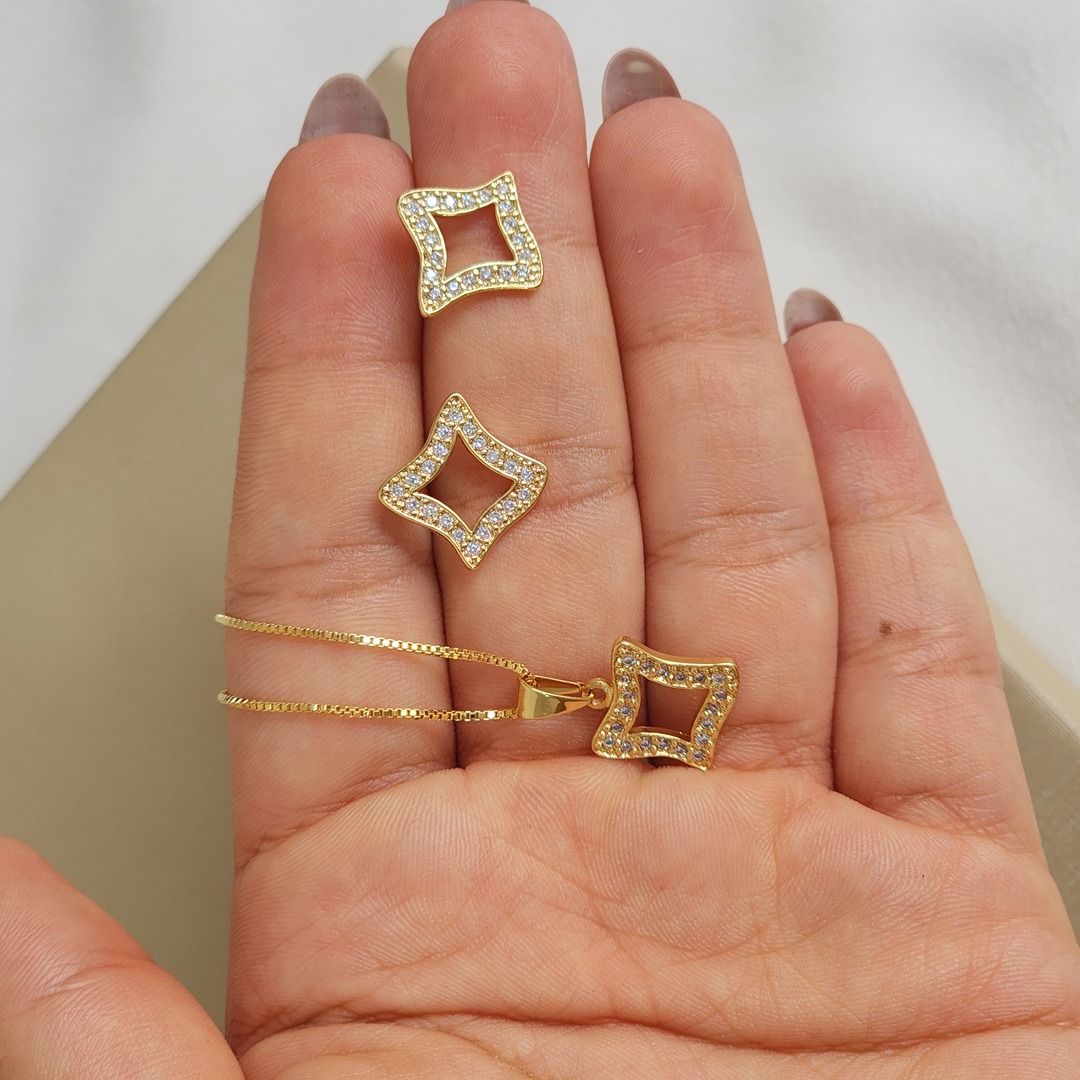 Conjunto Elegante Zircônia