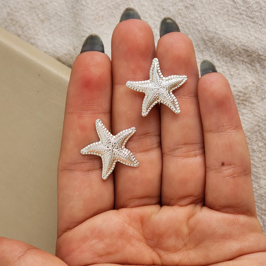 Brinco Maresia Liso Médio