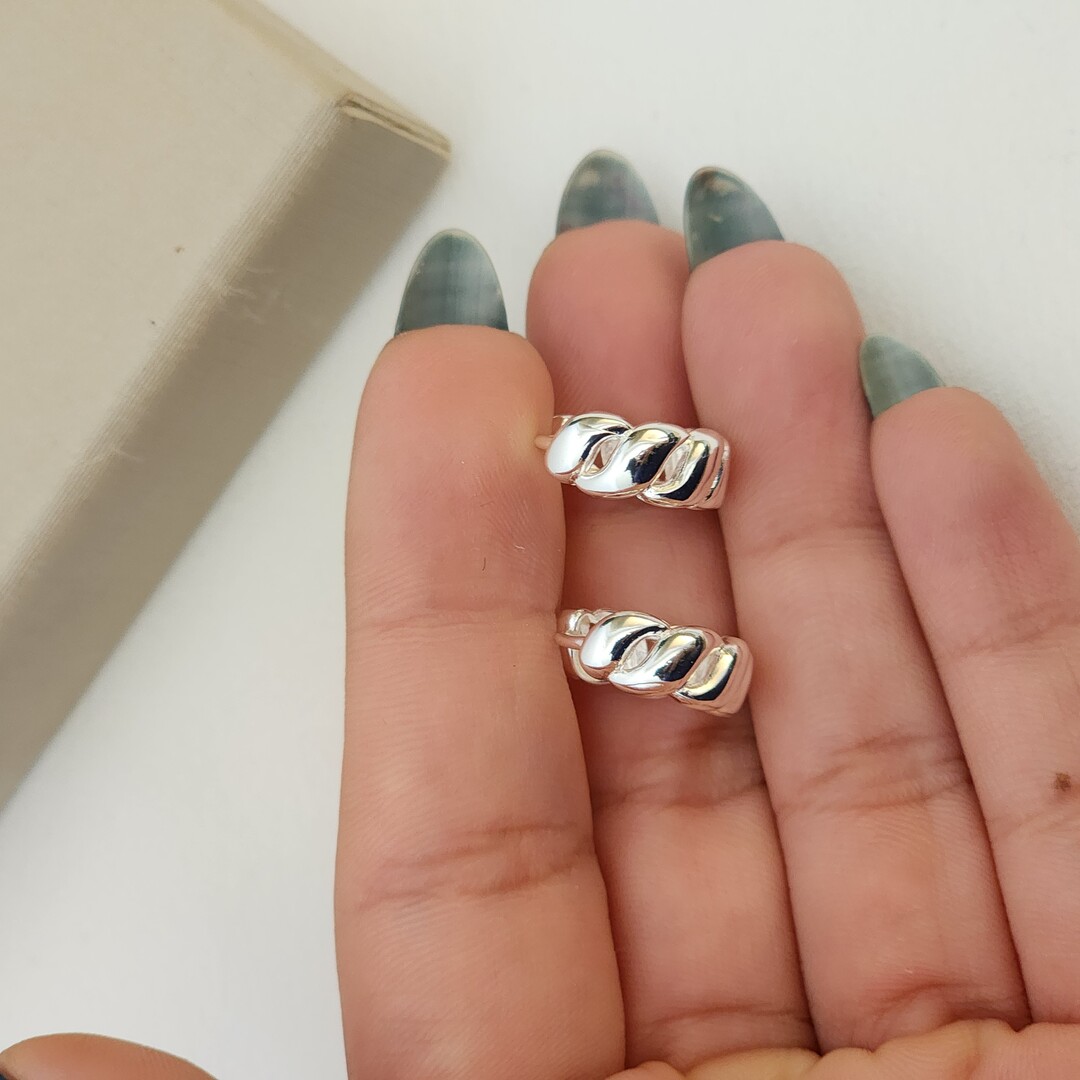 Argola Delicada Lisa