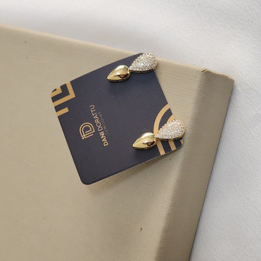 Brinco Gota Zircônia Cravejada