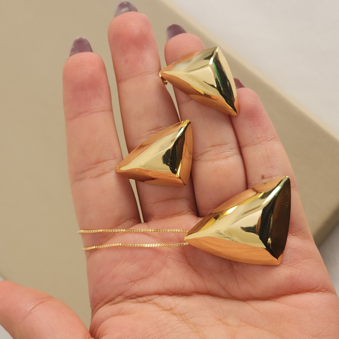 Conjunto Orgânico Liso