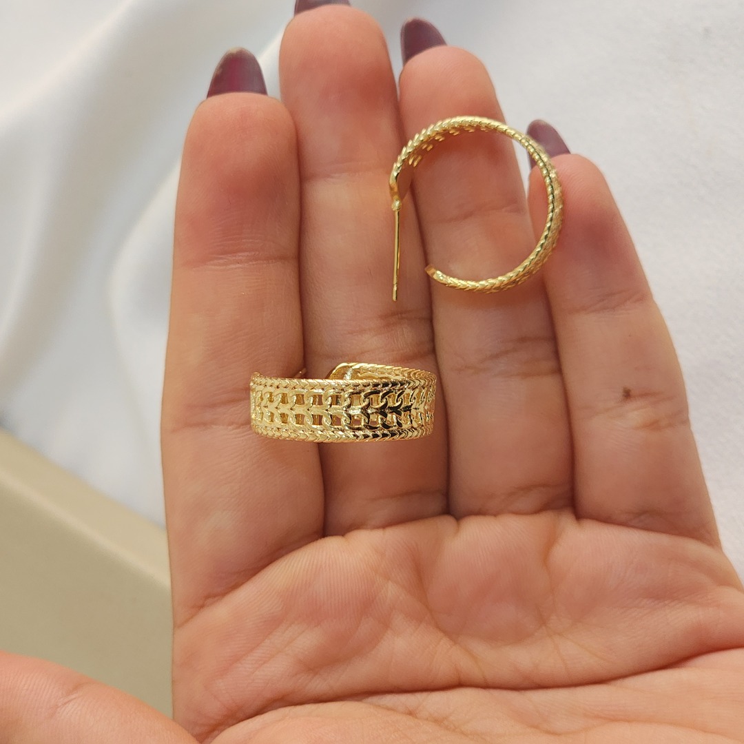 Argola Lisa Trabalhada