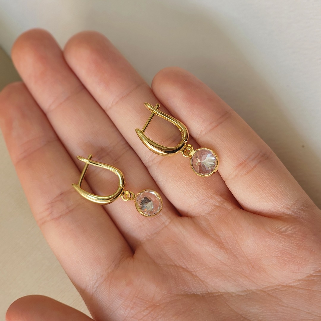 Argola Delicada Zirconia