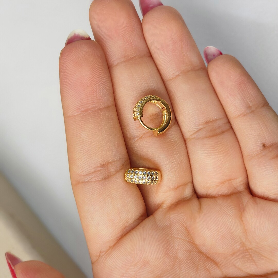 Argola Delicada Zirconia