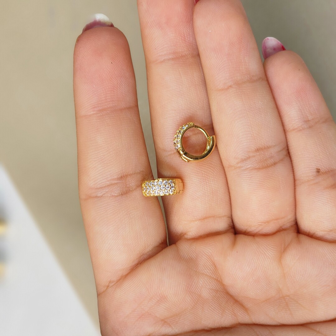 Argola Delicada Zirconia