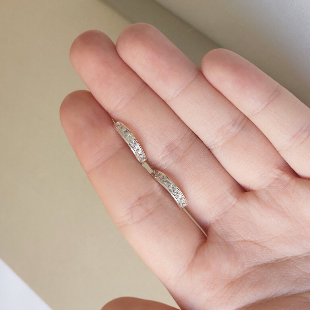 Argola Delicada com Zirconia