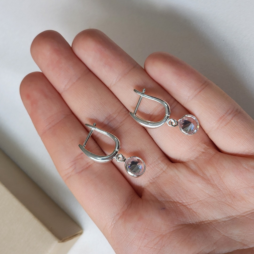 Argola Delicada Zirconia