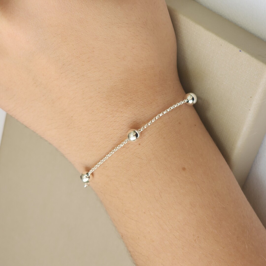 Pulseira Lisa Bolinhas