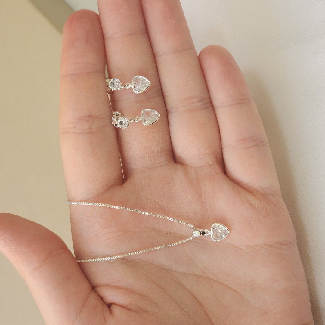 Conjunto Delicado Coração Zirconia
