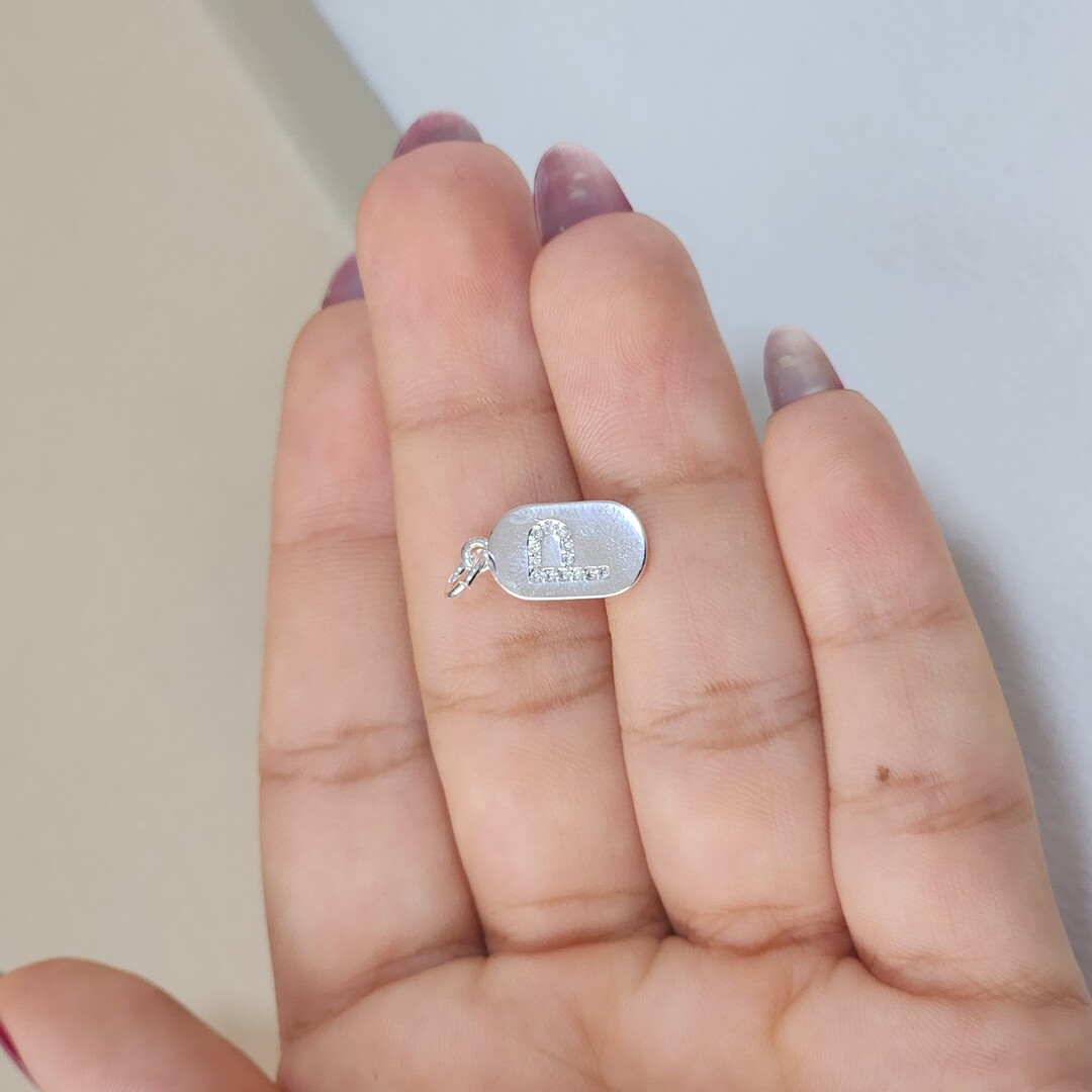 Pingente Plaquinha Letra P