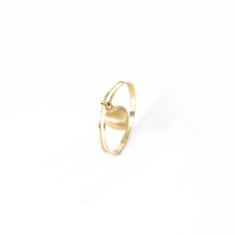 ANEL COM PÊNDULO DE CORAÇÃO OURO 18K