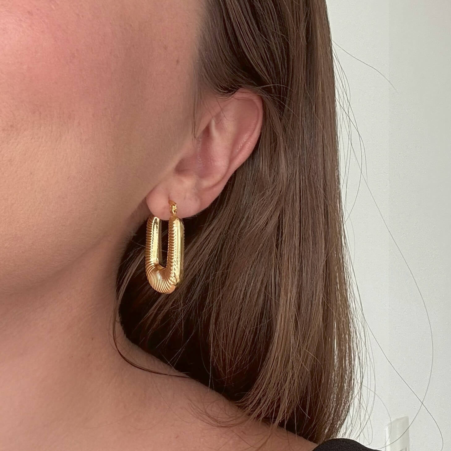 Brinco Argola Prisma Ouro