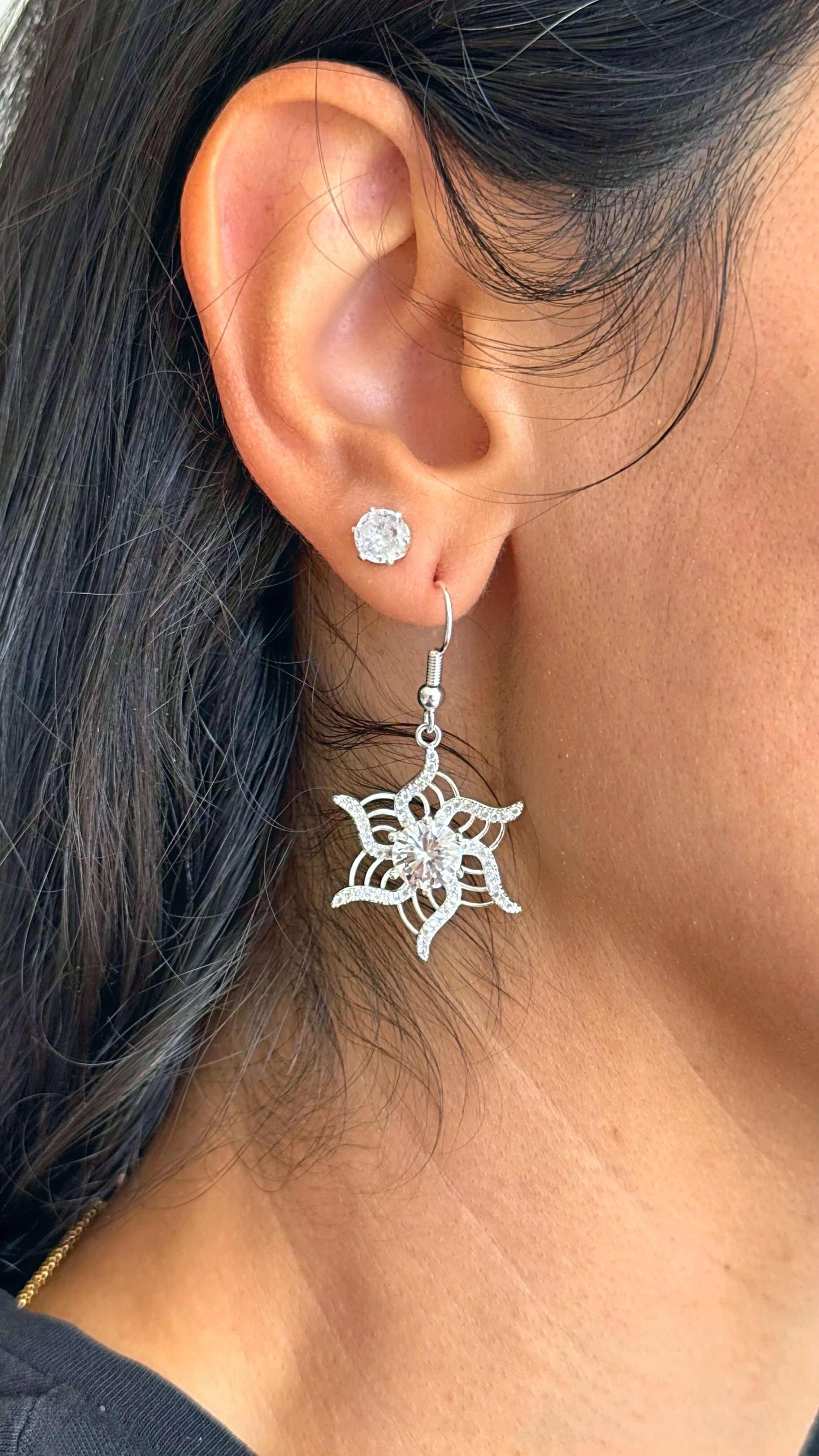 Brinco Encanto Solar Gancho Prata