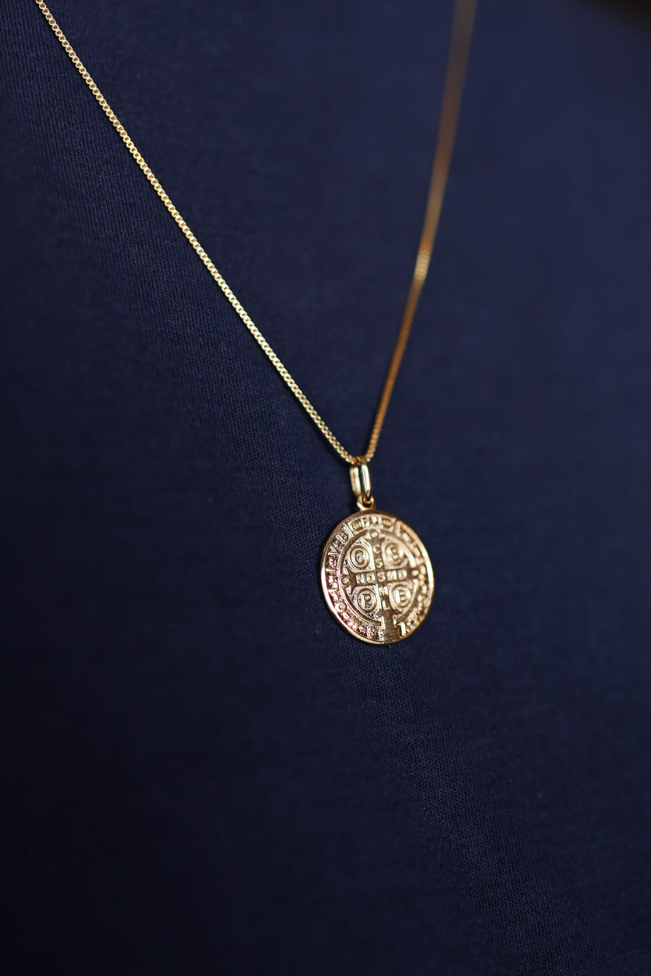 Pingente São Bento Masculino Ouro