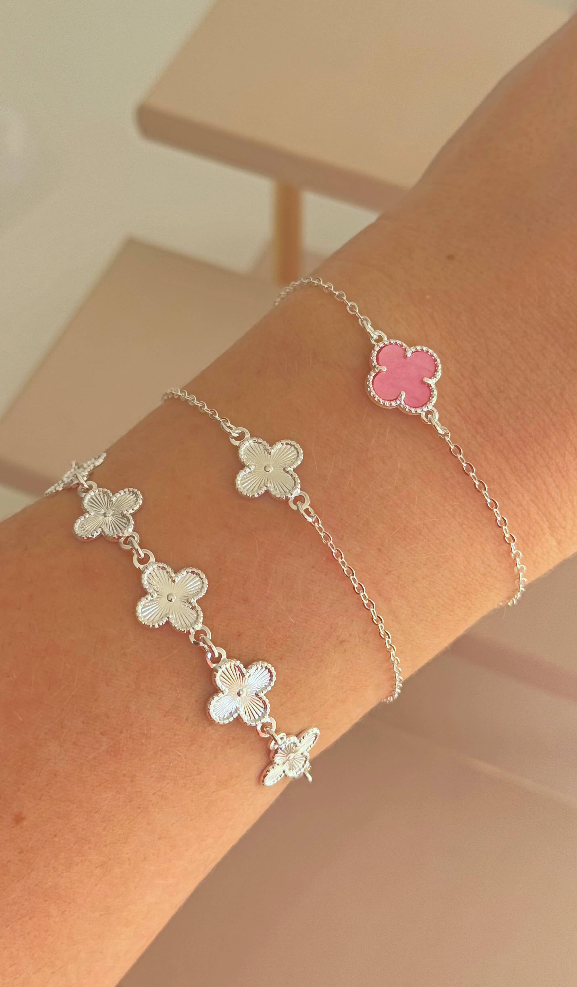 Pulseira Fileira de Trevos Prata