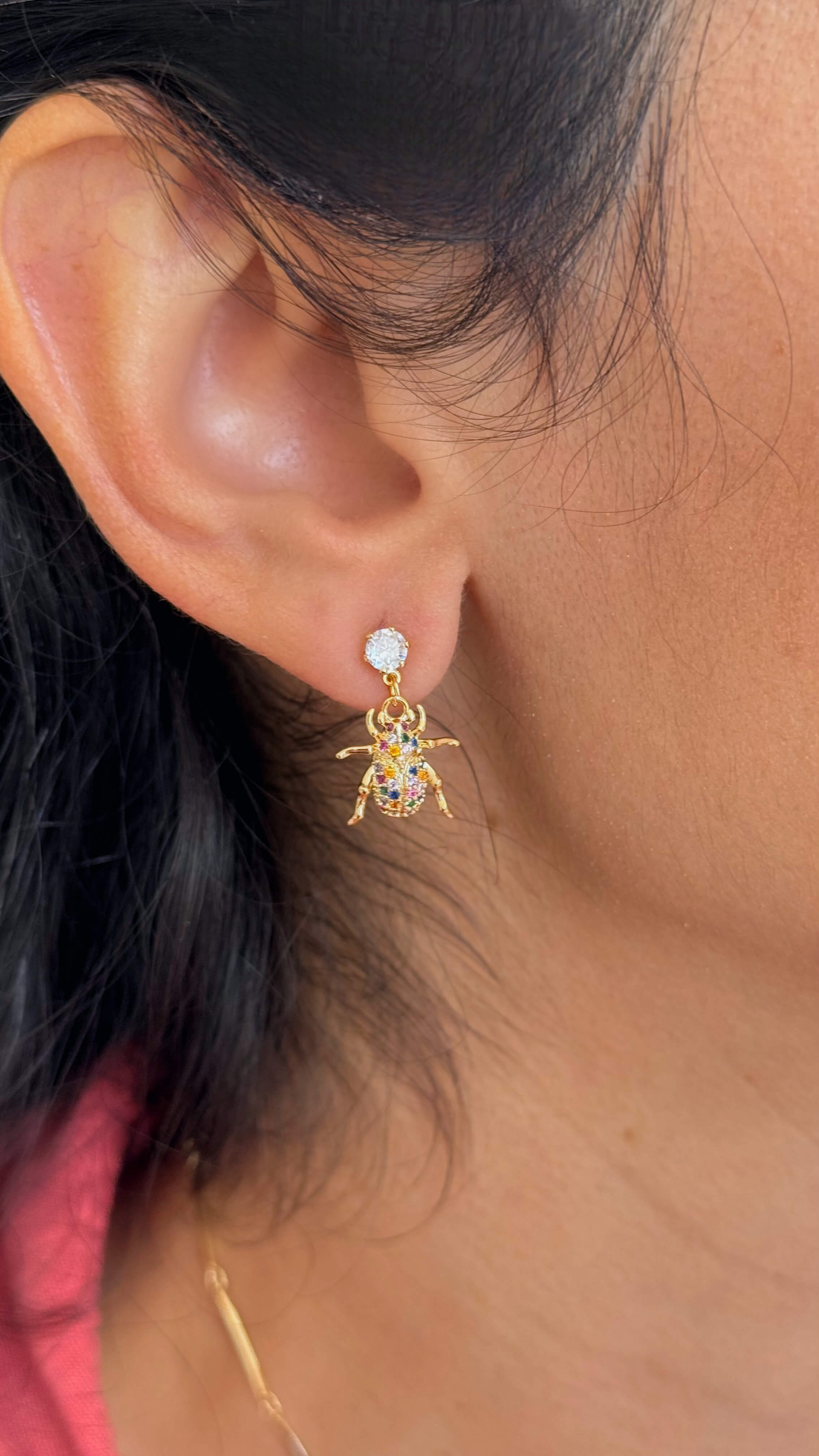 Brinco Inseto Colors Ouro