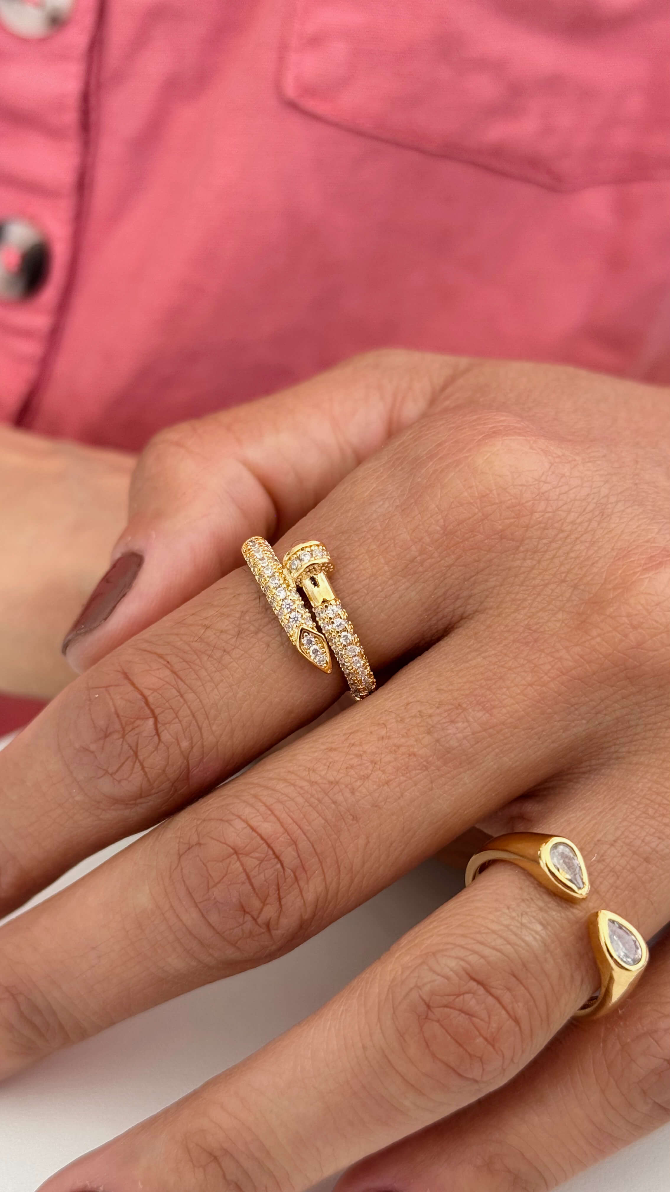 Anel Prego Zircônias Ouro