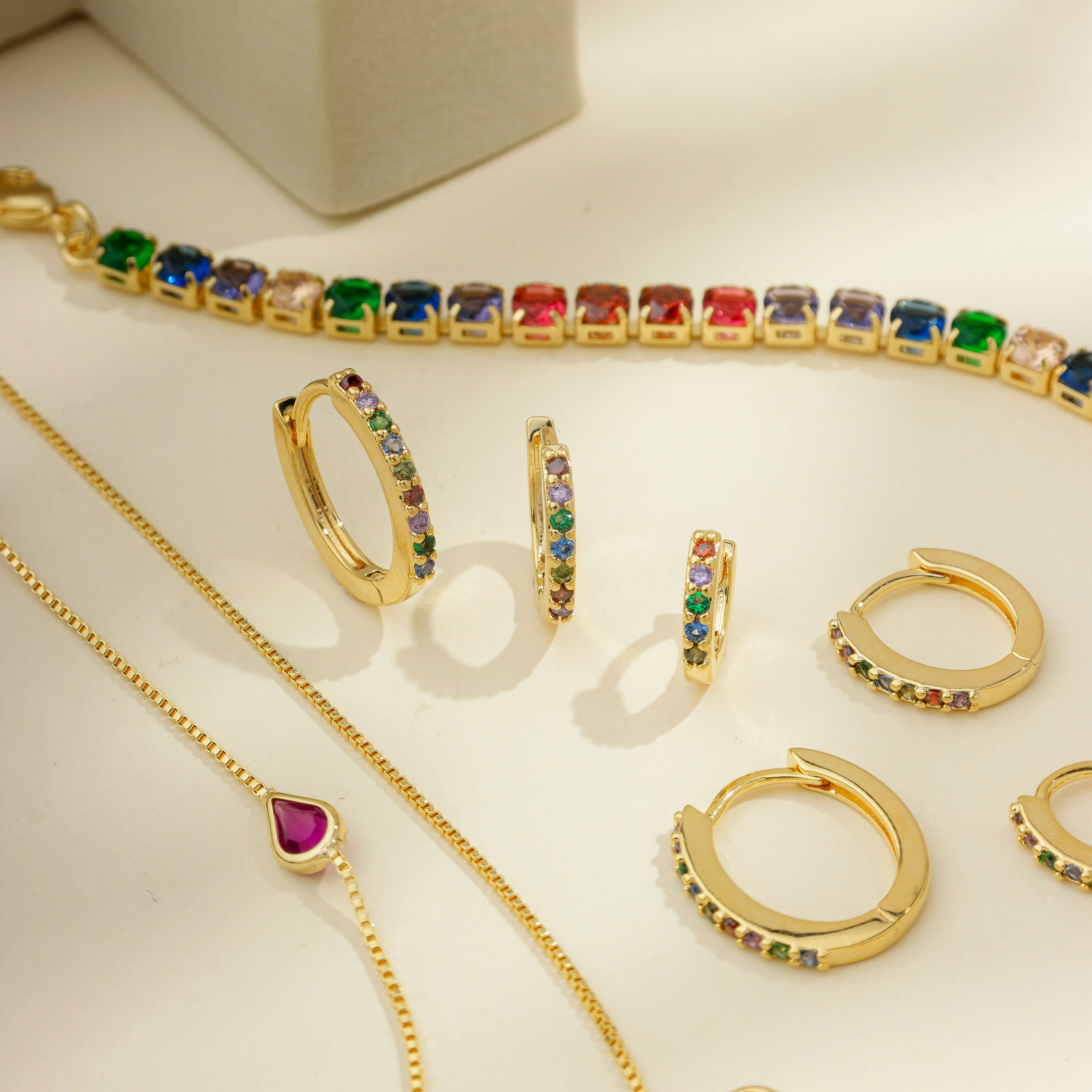 Trio Argola Colorida Ouro