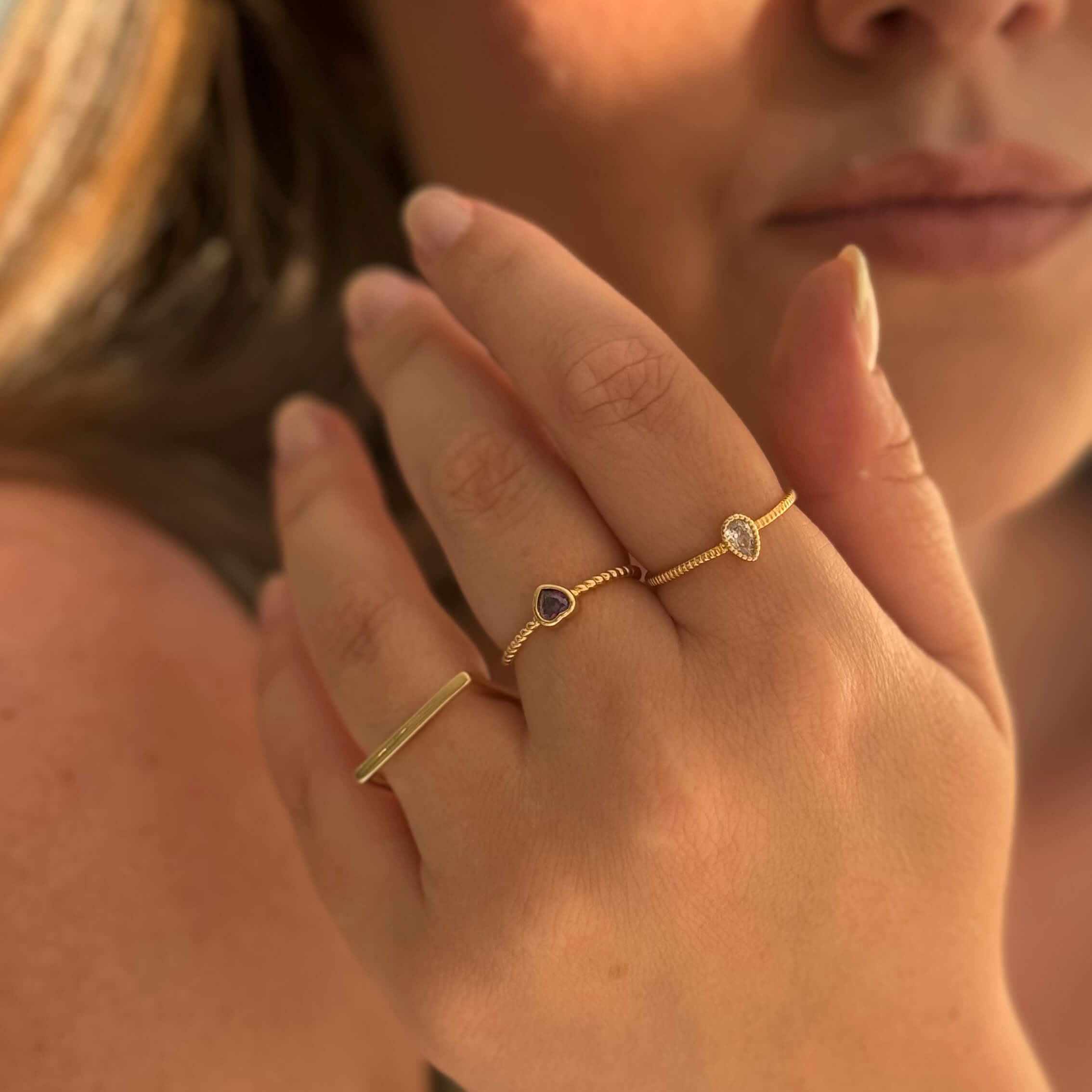 Anel Pedra Gota Ouro