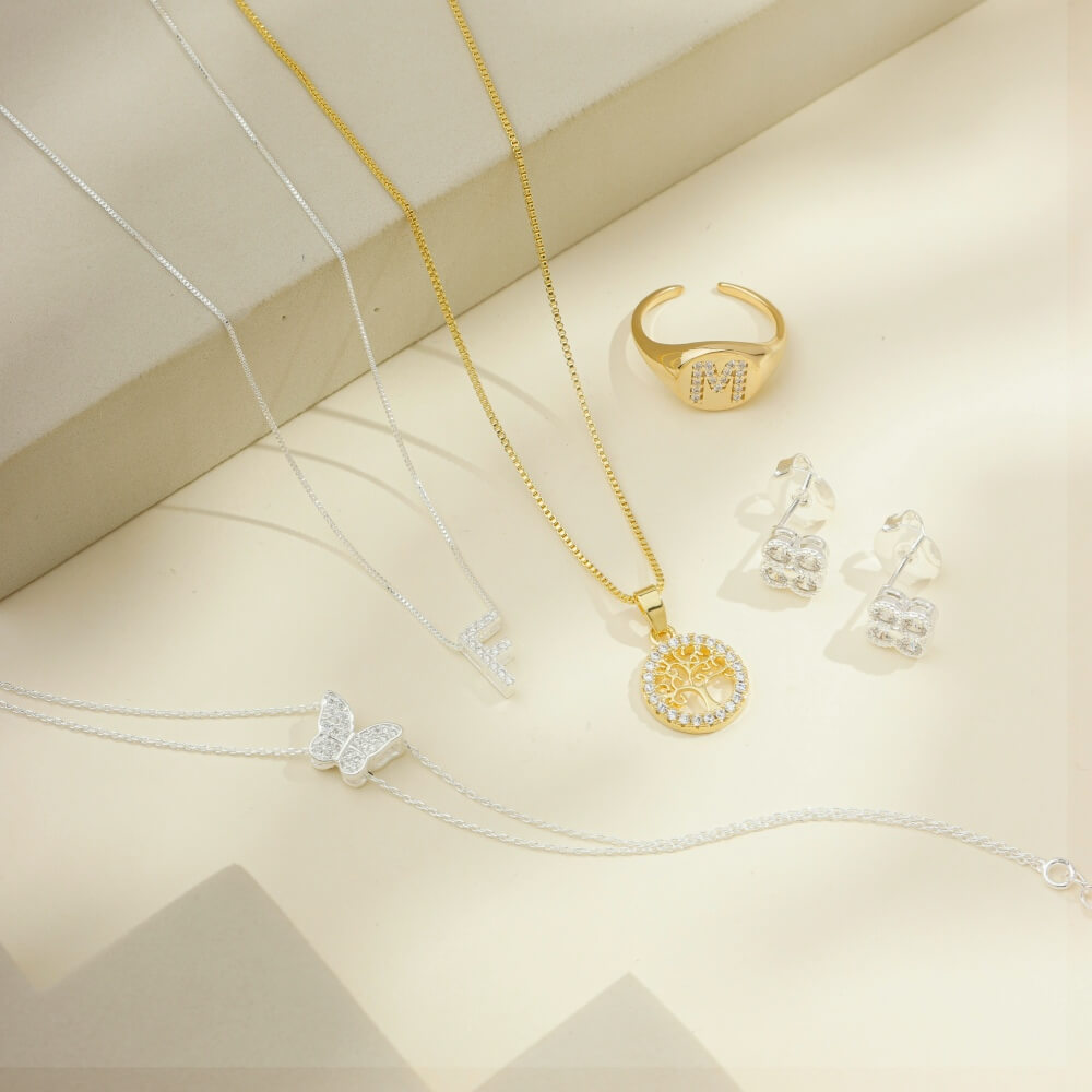 Anel Dedinho Letra Ouro