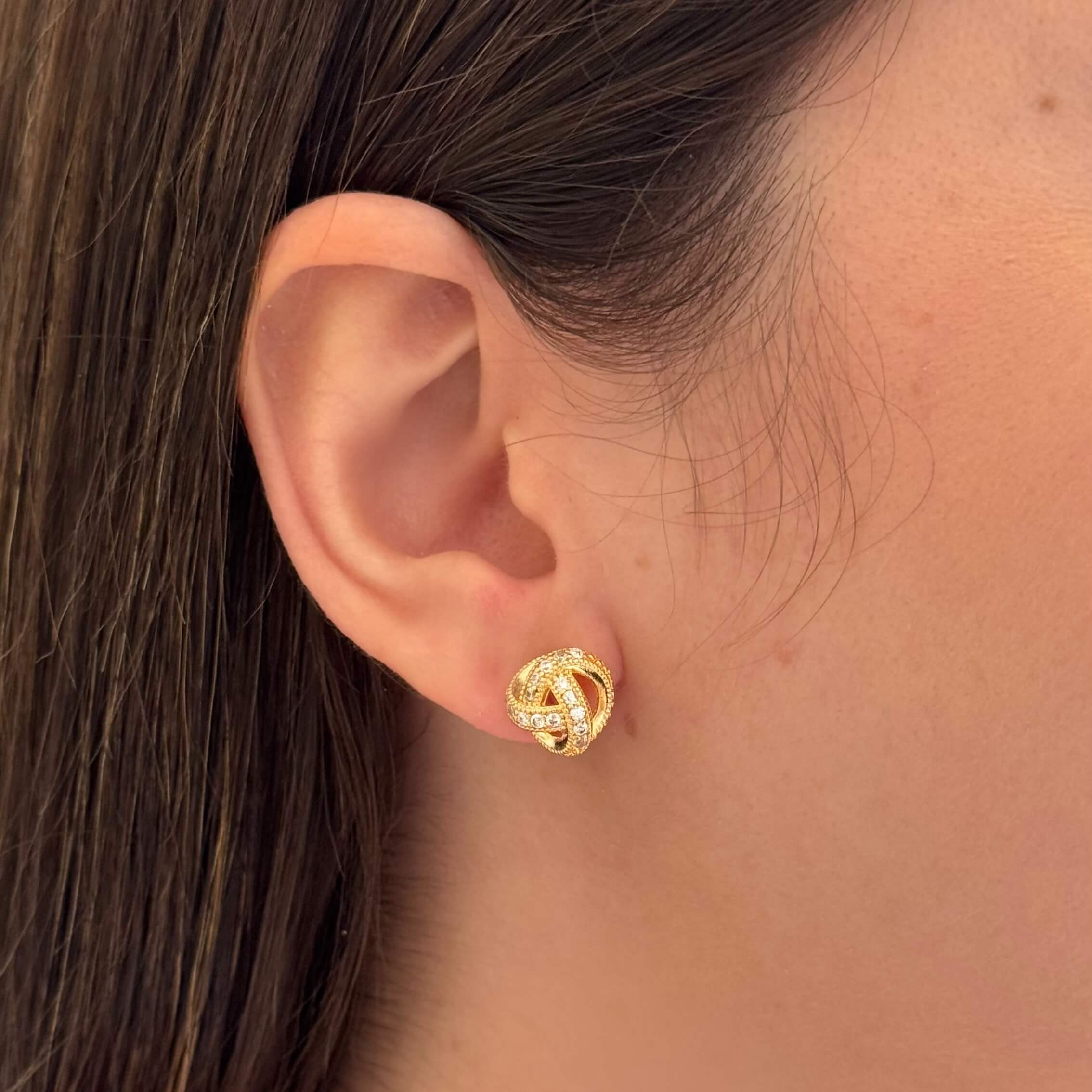 Brinco Nozinho Zircônias Ouro