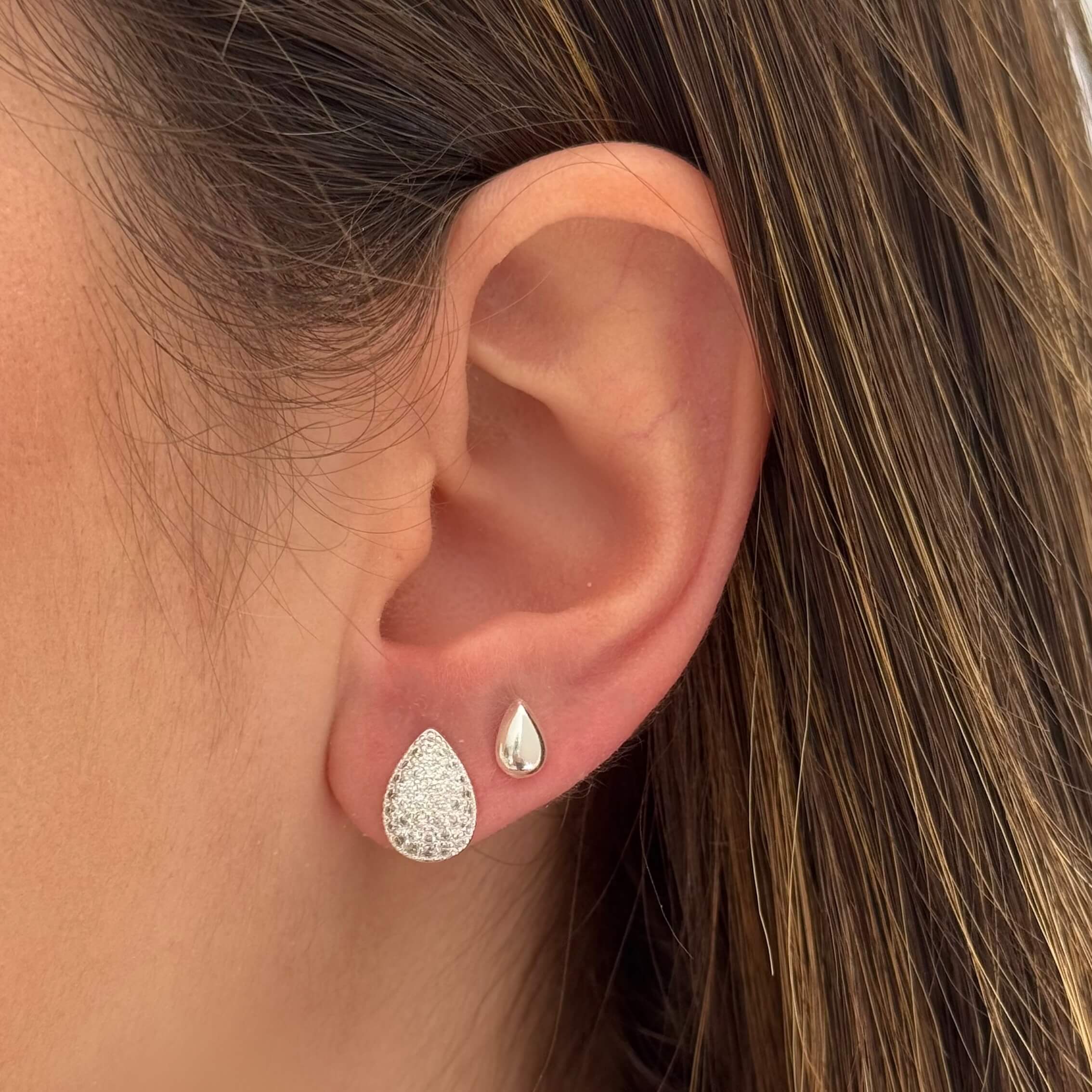 Brinco Gota Brilho Prata