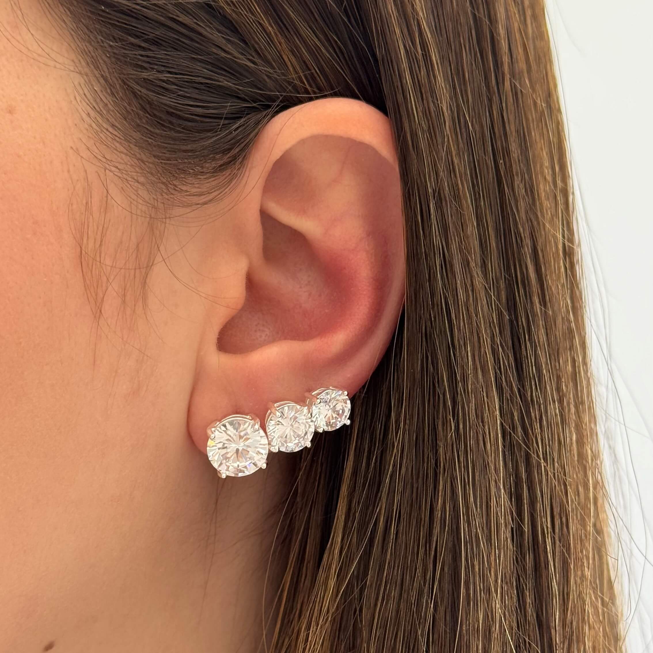 Brinco Ponto de Luz Robusto P Prata