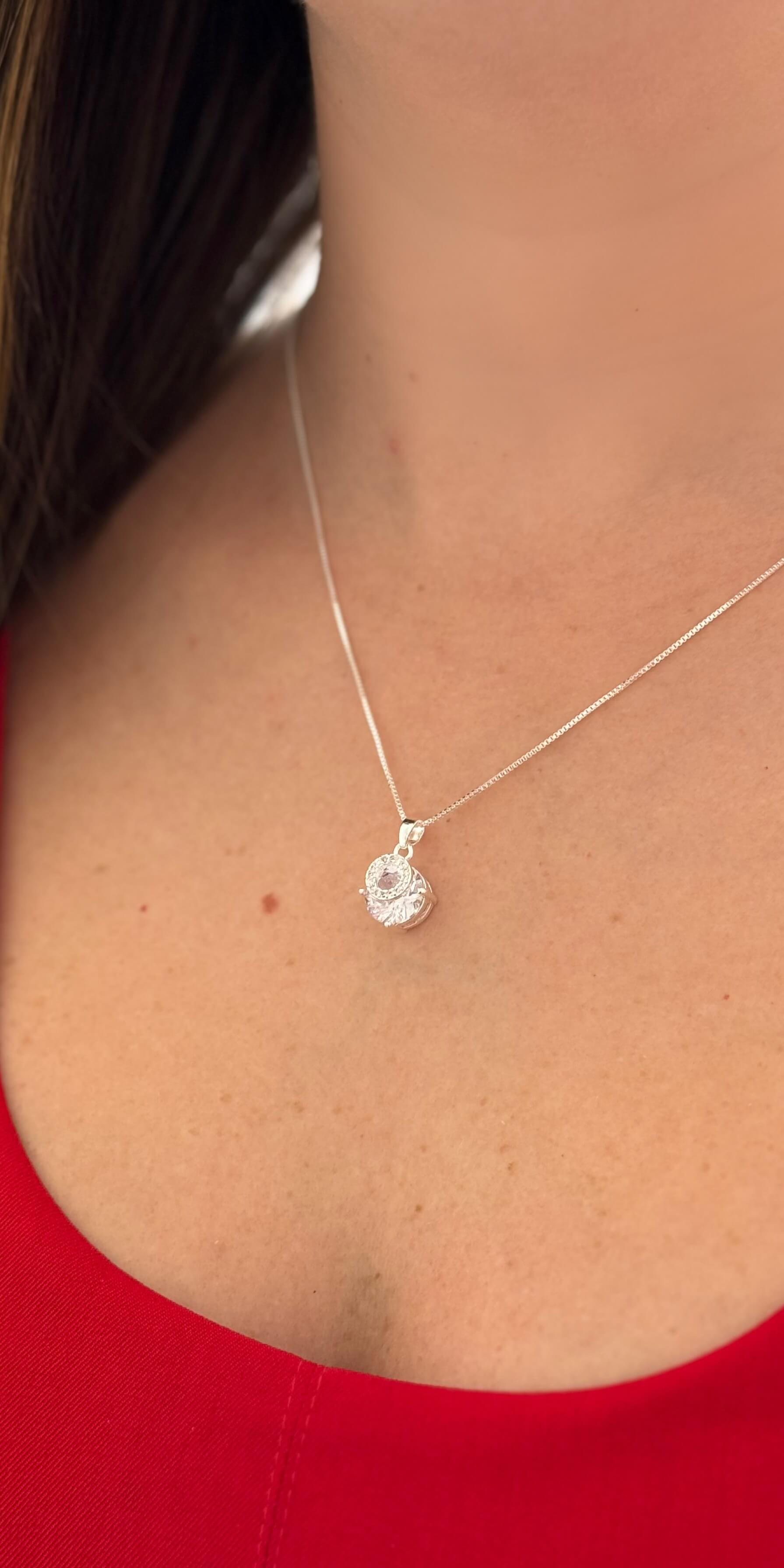 Colar Ponto de Luz Cravejado Prata