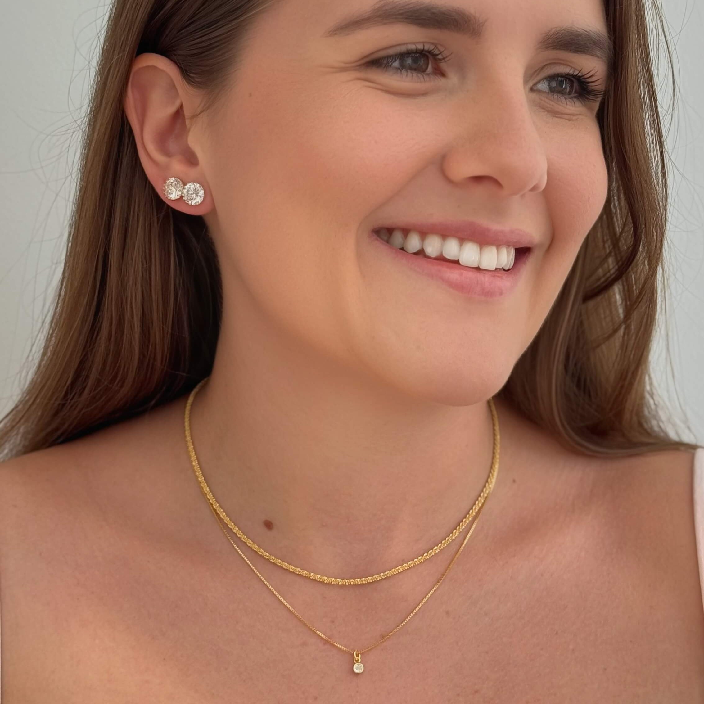 Colar Duplo Ponto de Luz e Fio Grosso Ouro