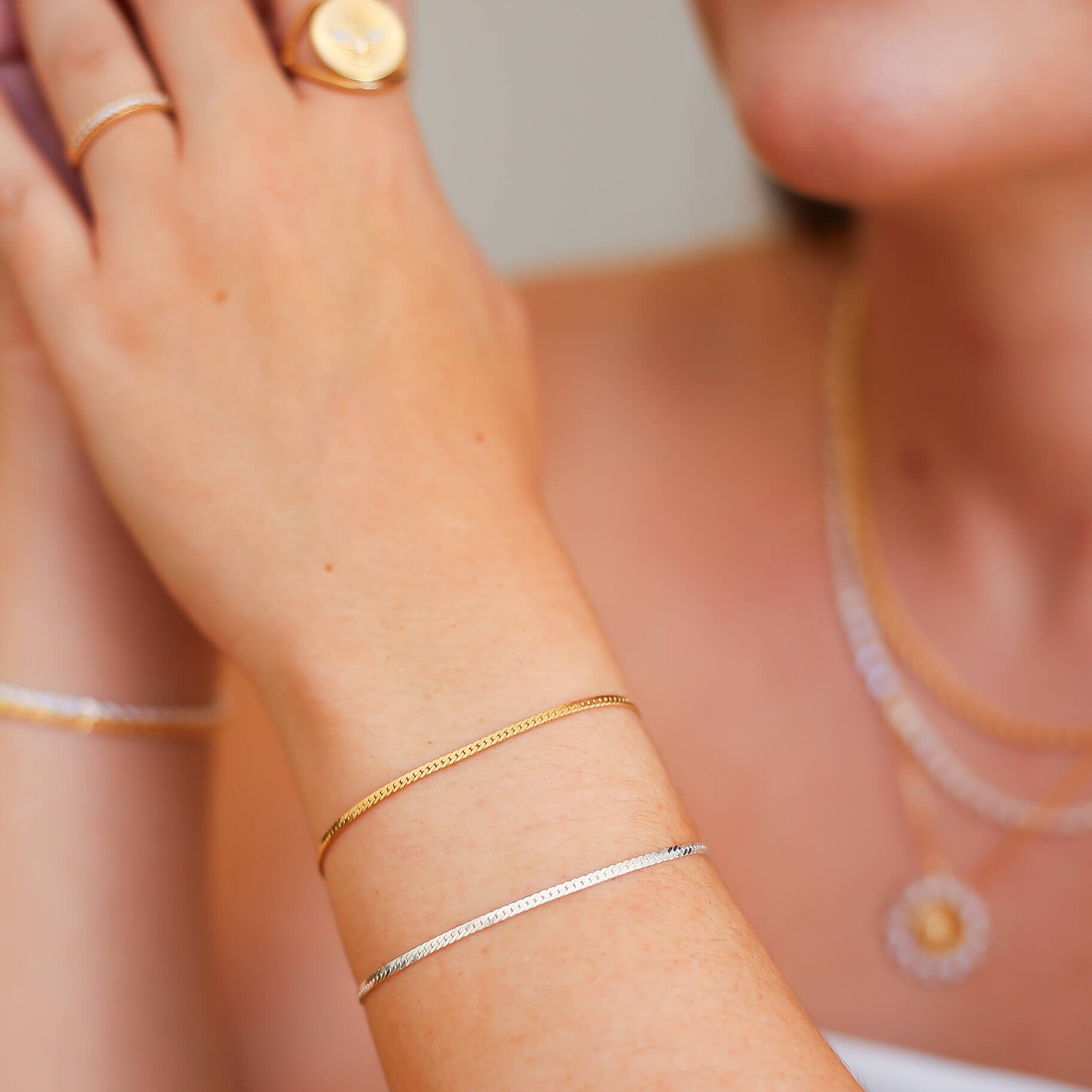 Pulseira Fita Fina Laminada Prata