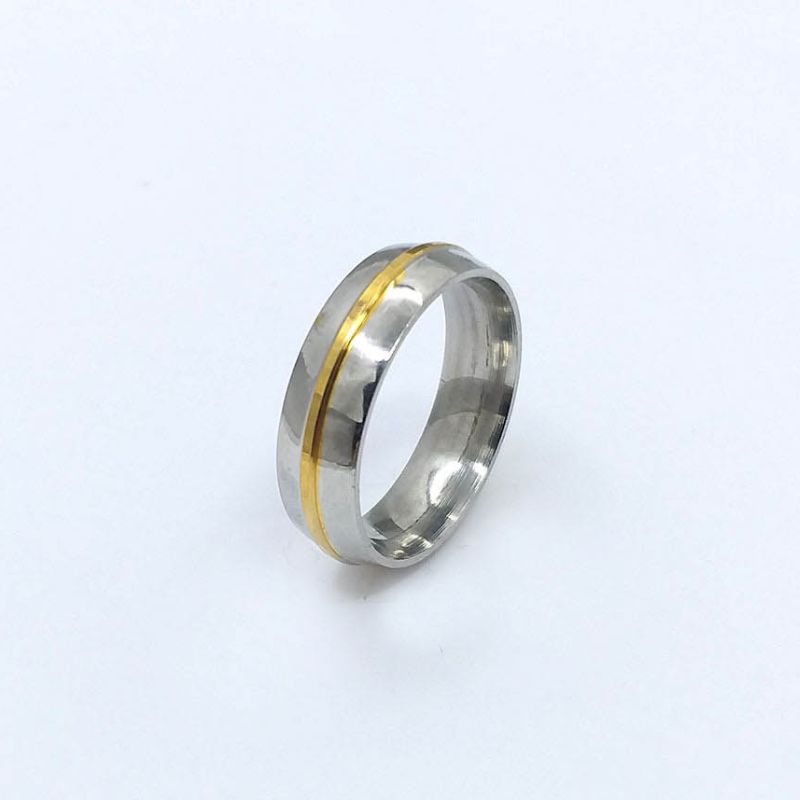 ANEL ALIANÇA AÇO INOX ANATÔMICA ABAULADA 6MM C/ 1 FIO DOURADO - Número 28/29