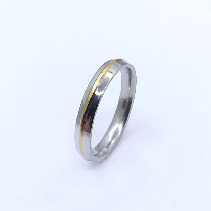 ANEL ALIANÇA AÇO INOX ANATÔMICA ABAULADA 4MM C/ 1 FIO DOURADO - Número 24/25
