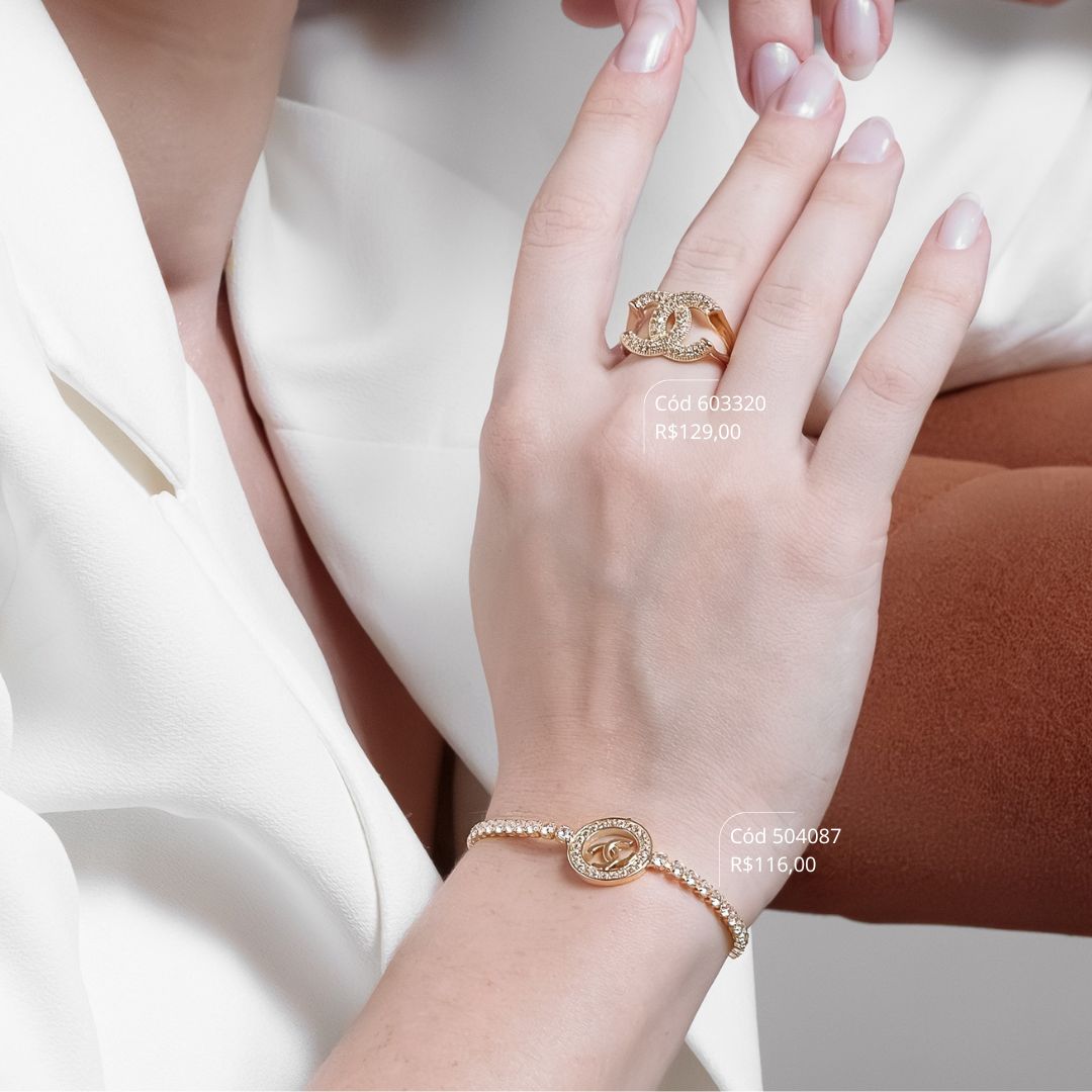ANEL ISNPIRAÇÃO CHANEL MICROZIRCONIAS  - Dourado