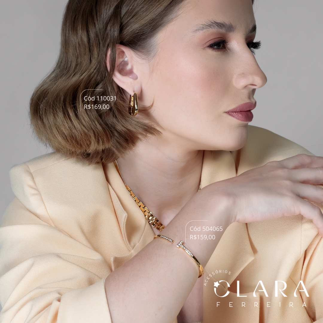 PULSEIRA BRACELETE PREGO FIO RIIGIDO C/ PONTAS ZIRCÔNIAS QUADRADAS  - Dourado