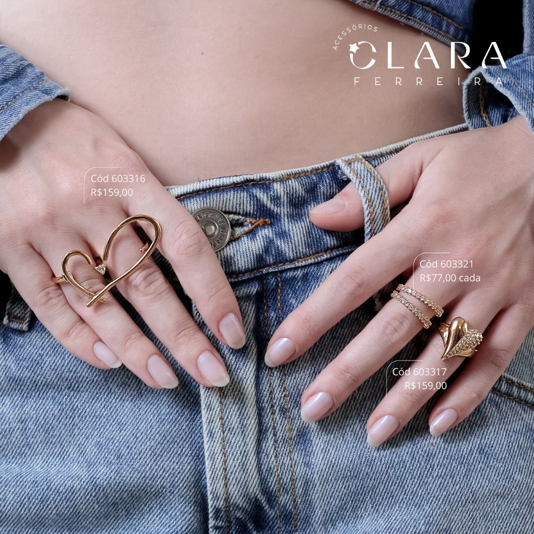 ANEL CORAÇÃO C/ 1 LADO LISO E 1 LADO MICROZIRCÔNIAS - 19MM - Dourado