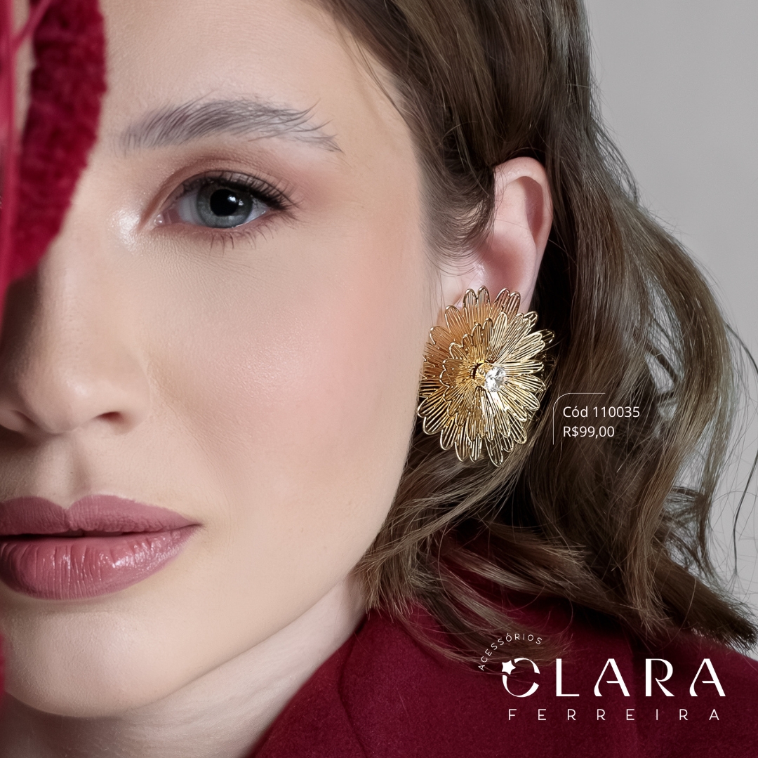 BRINCO FLOR VAZADA LISA C/ MIORLO ZIRCONIA REDONDA 5MM CAIXA COROA 6 GARRAS - 40MM - Dourado