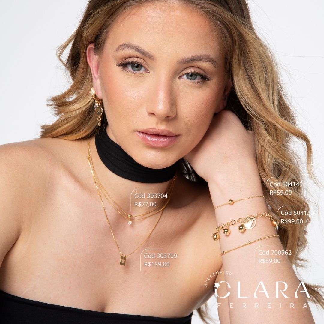 COLAR VENEZIANA C/ MEIO DUPLO COM 1 TIFFANY CORAÇÃO 5MM E 1 MEDALHA QUADRADA COM ESPIRITO SANTO VAZADO 11MM - 45CM - Dourado - PEÇA VENDIDA