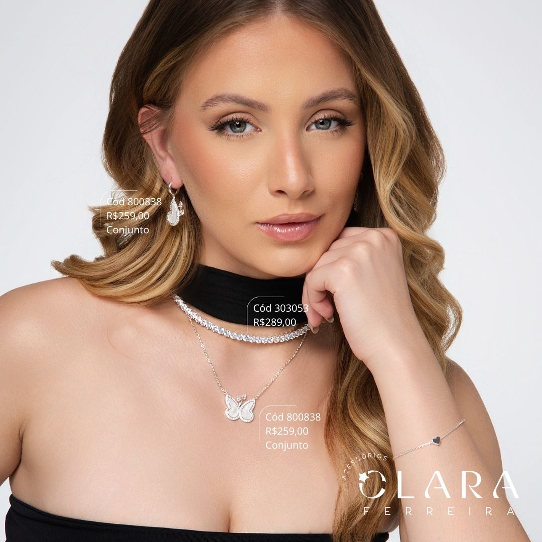 CONJUNTO COLAR ELOS C/ PINGENTE BORBOLETA 25MM ASAS MADREPÉROLA ADORNADAS COM MICROZIRCÔNIAS E BRINCOS ARGOLINHA CLICK LISAS C/ BORBOLETA 20MM ASAS MADREPÉROLA ADORNADAS COM MICROZIRCÔNIAS - EDIÇÃO LIMITADA - 45CM - Banho de Prata