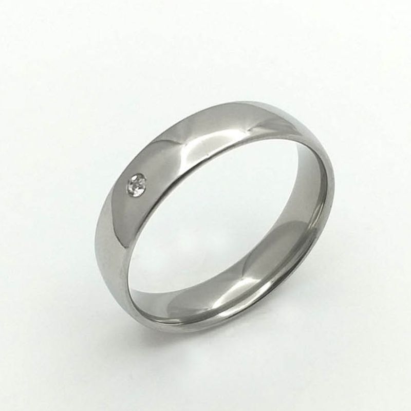 ANEL ALIANÇA AÇO INOX ANATÔMICA ABAULADA 6MM C/ 1 ZIRCONIA - Número 24/25
